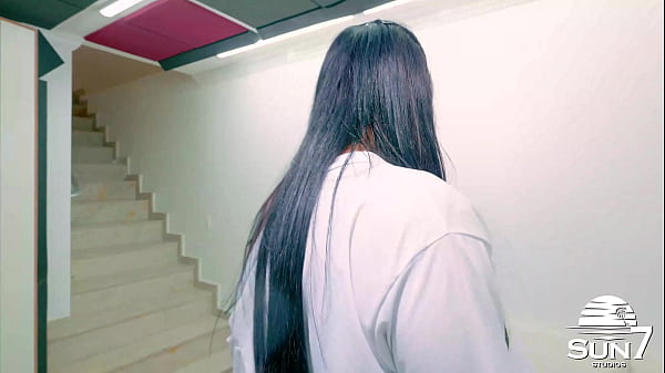 Dois safados amam foder o cu da linda trans