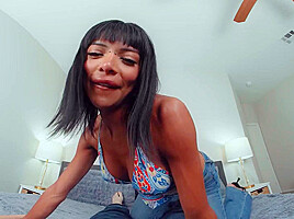 GROOBYVR – Lola Morena Feels So Good In Doing Cowgirl
