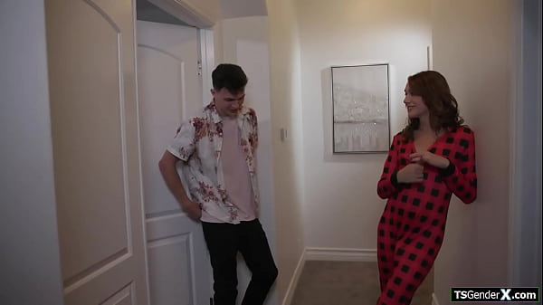 I hold my stepsister trans gf responsible for my big boner