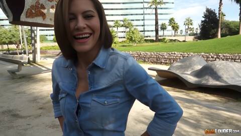 Elisa Love